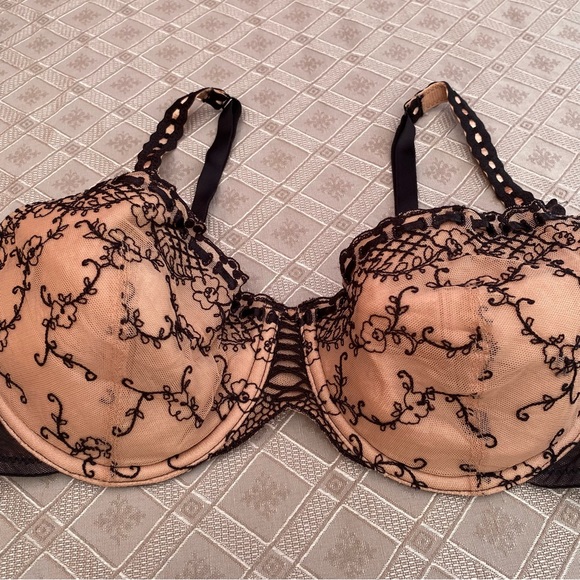 Intimates & Sleepwear Couture By Bra Cream Mesh